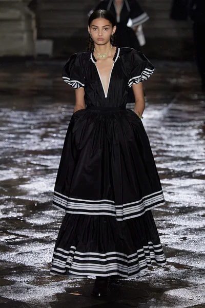 Look 52